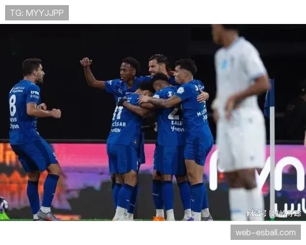 利雅得新月客场逆转取三分,沙特联争冠保留悬念至末轮