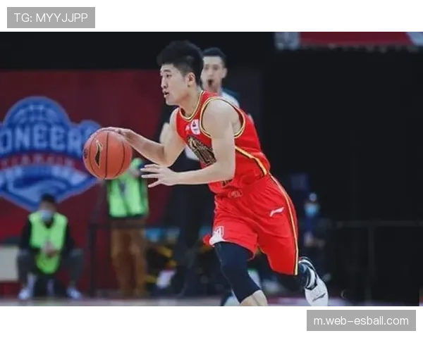 江苏队年轻化战术：00后球员占比提升后的攻防节奏变化